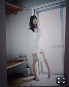 若月 佑美｜タイトルを考えていたら寝てしまってい た...（2017-05-13）｜3枚目