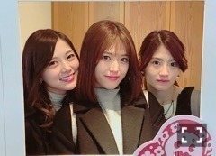 若月 佑美｜シロクロ（2018-03-28）｜4枚目