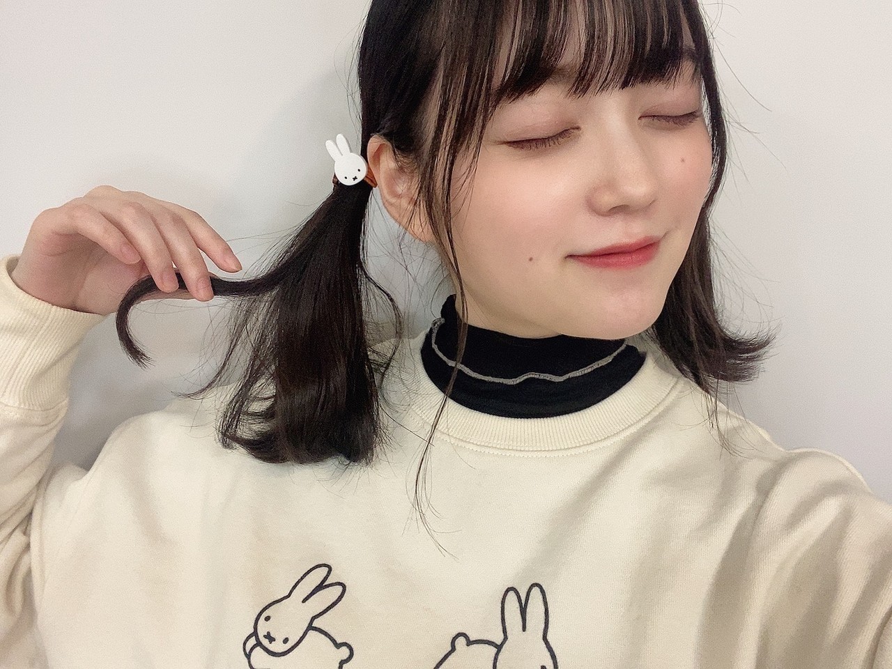 幸阪 茉里乃｜🦆🍇（2021-11-11）｜2枚目