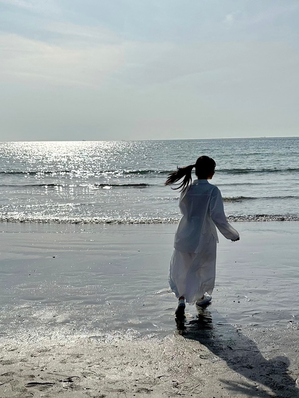 小島 凪紗｜夏といえばホラー！ですが、、、お化け屋敷もジェットコースターも実は苦手です（2023-06-06）｜3枚目