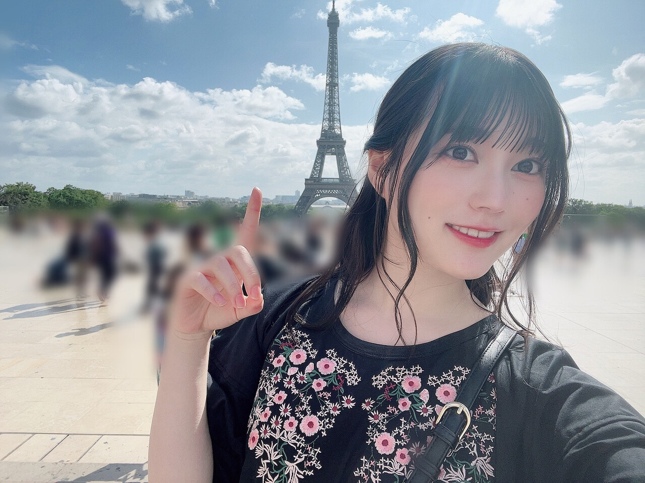 幸阪 茉里乃｜パリ🇫🇷（2023-08-02）