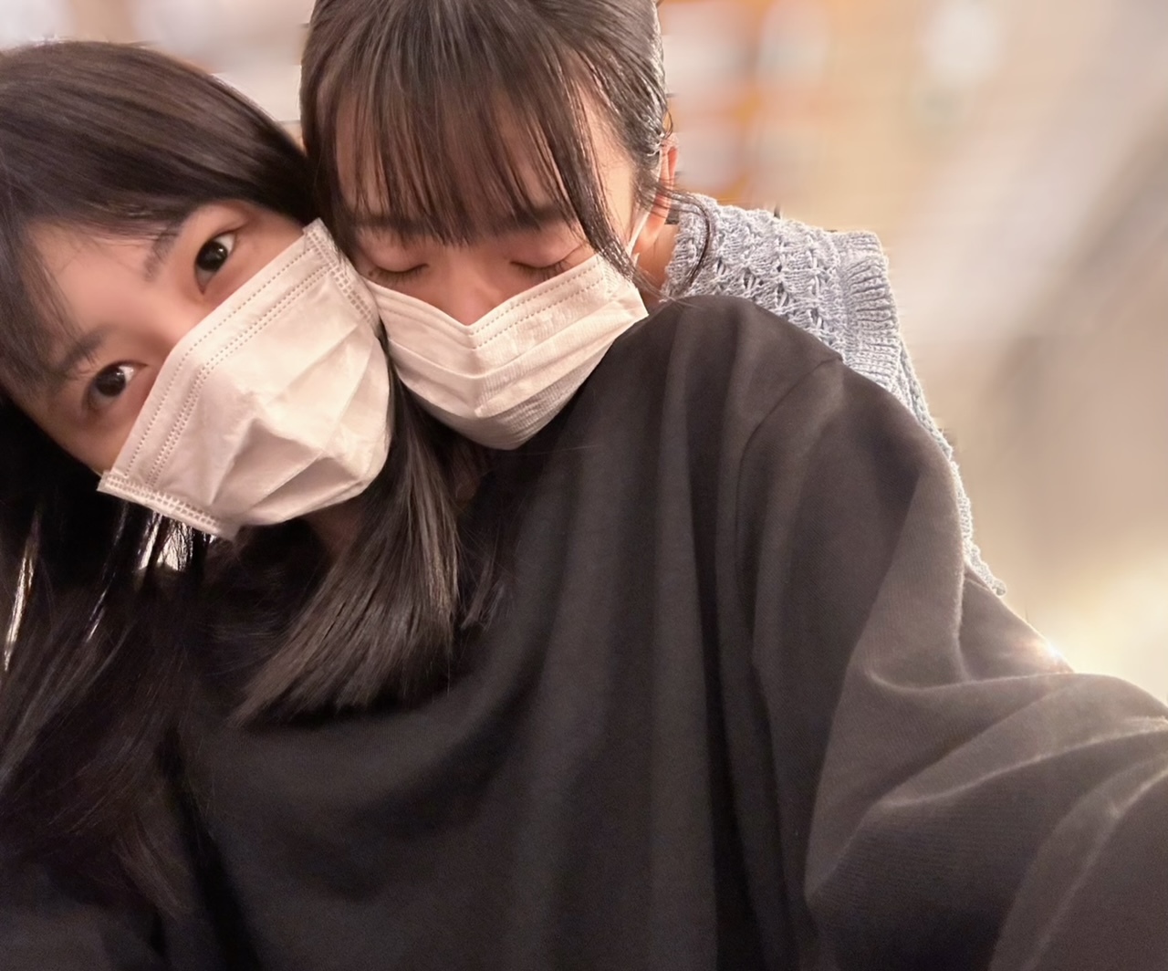 的野 美青｜朝起きたら何かの間違いでどこでもドアが置いてあったりしないかな（2023-11-11）｜2枚目