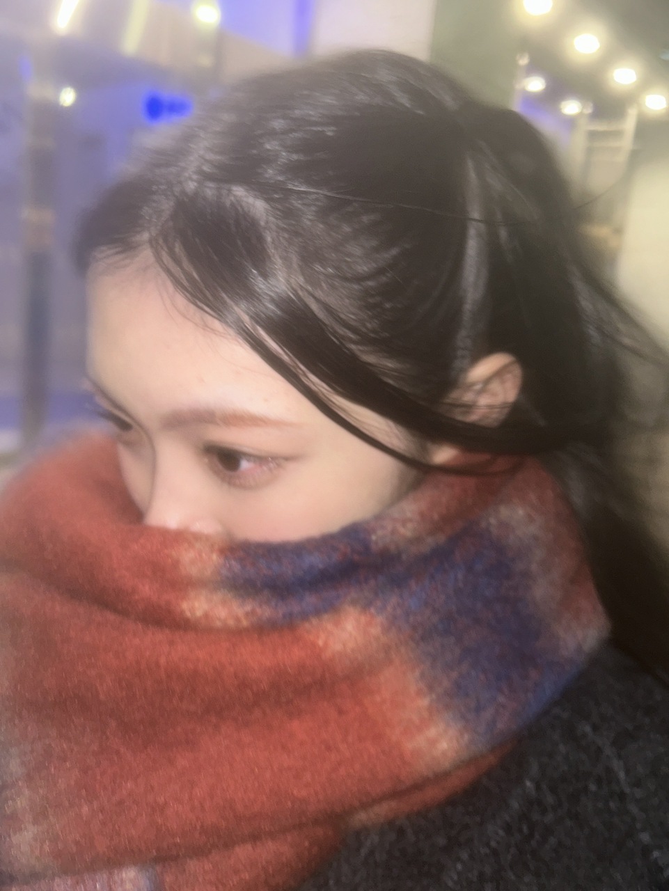 谷口 愛季｜もこもこマフラーの季節だよ〜（2024-12-24）