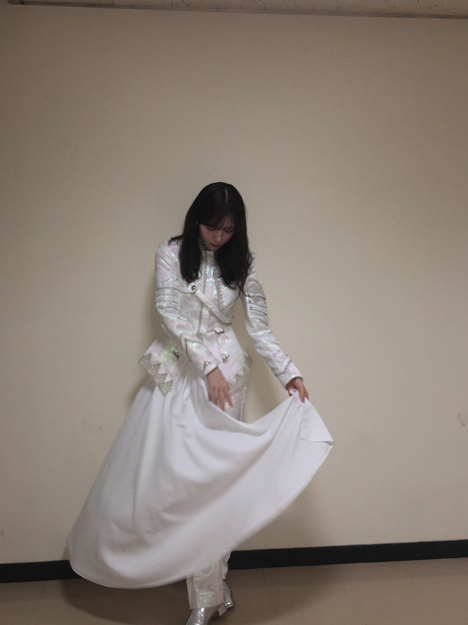 村山 美羽｜こんにちは（2025-01-01）｜3枚目