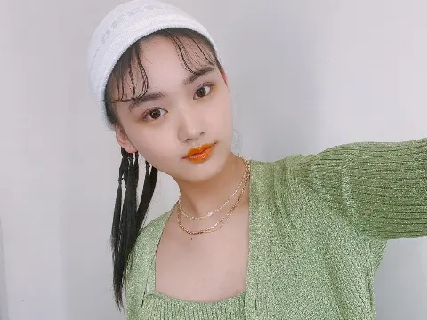 山﨑 天｜@____________@（2021-03-06）｜2枚目