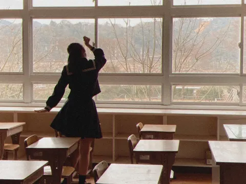 山﨑 天｜@____________@（2021-03-06）｜3枚目