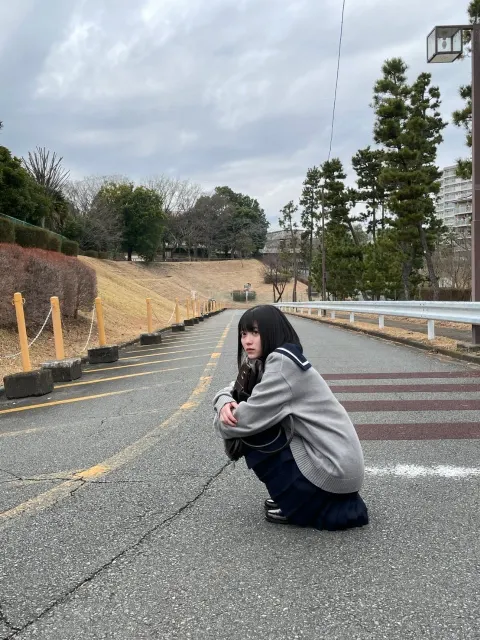 幸阪 茉里乃｜高校卒業💮（2021-03-07）｜2枚目