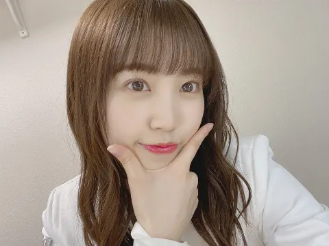 松田 里奈｜春🌸2ndシングル｢BAN｣発売まであと7日（2021-04-07）｜2枚目