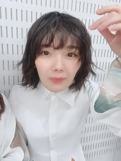 田村 保乃｜目線（2021-04-10）｜5枚目