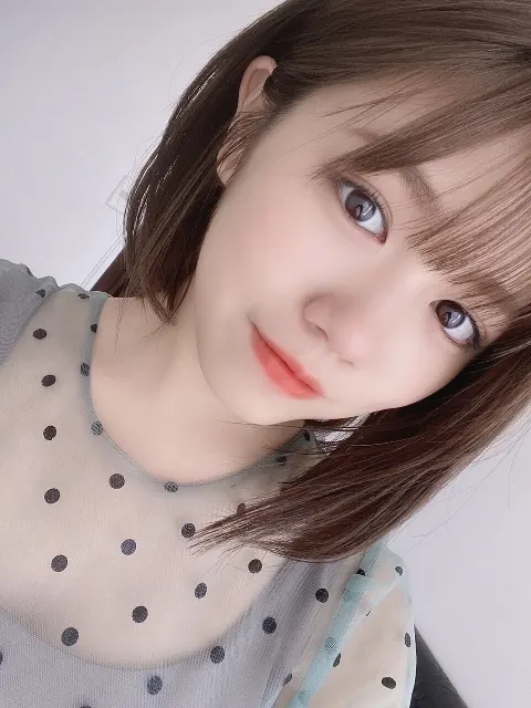 武元 唯衣｜笑（2021-04-15）｜2枚目