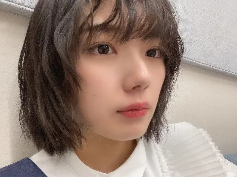 藤吉 夏鈴｜（2021-04-19）｜4枚目