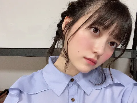 幸阪 茉里乃｜🍑🍑（2021-04-26）｜4枚目