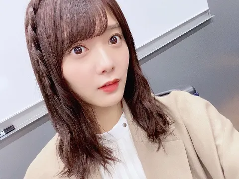 田村 保乃｜暖色（2021-05-30）｜4枚目