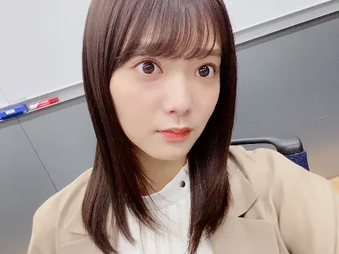 田村 保乃｜暖色（2021-05-30）｜5枚目