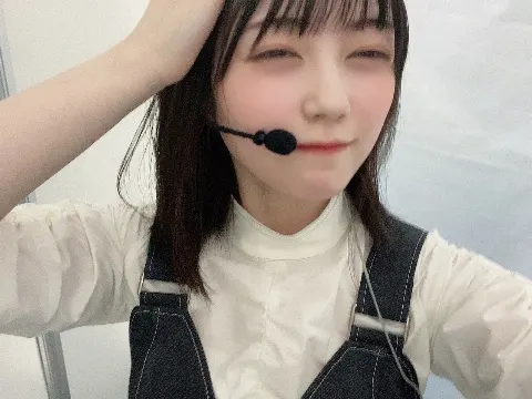 幸阪 茉里乃｜🐳🌸（2021-07-17）｜6枚目