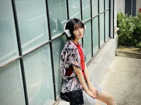 藤吉 夏鈴｜（2021-09-30）｜3枚目