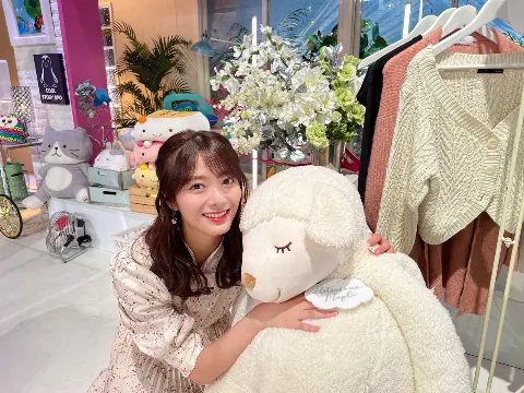 田村 保乃｜屋上（2021-10-27）｜4枚目
