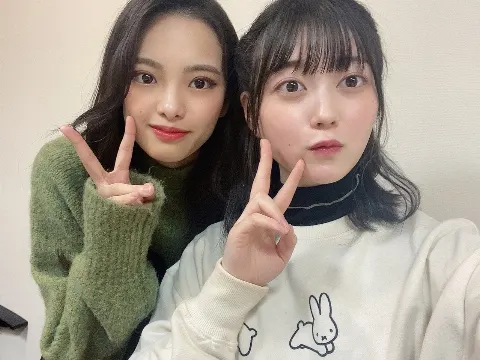 幸阪 茉里乃｜🦆🍇（2021-11-11）｜3枚目