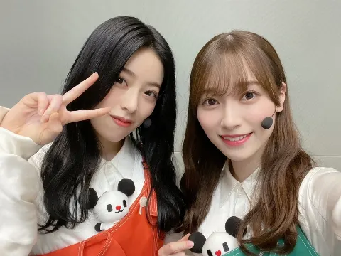 守屋 麗奈｜Merry_Christmas🎄（2021-12-25）｜4枚目