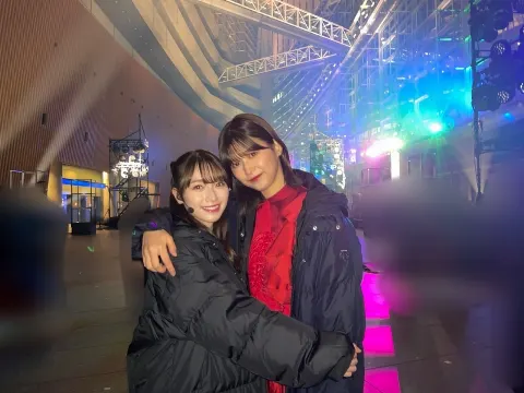 守屋 麗奈｜あか❤️（2022-01-04）｜2枚目