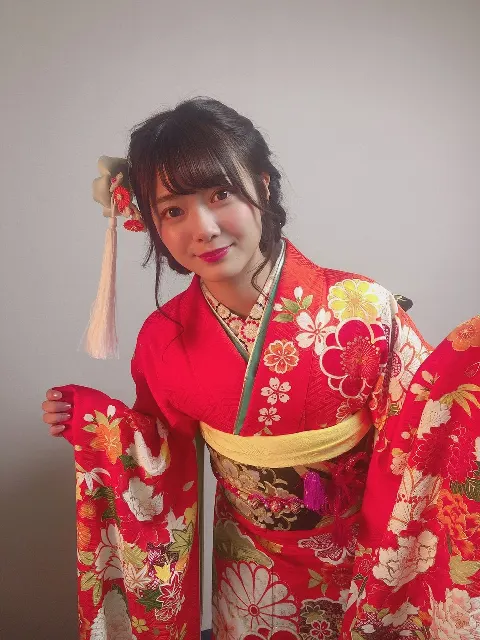 田村 保乃｜新年号（2022-01-10）｜7枚目