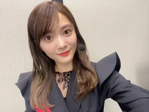 田村 保乃｜白黒（2022-02-24）｜3枚目