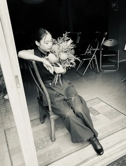 遠藤 光莉｜#48 💐🖤（2022-06-12）｜4枚目