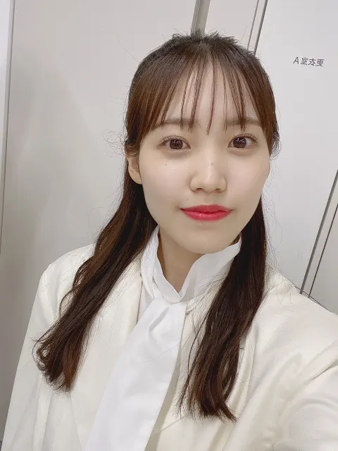 松田 里奈｜見つめる👀（2022-09-10）｜6枚目