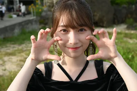 森田 ひかる｜シャッター（2022-09-26）｜4枚目