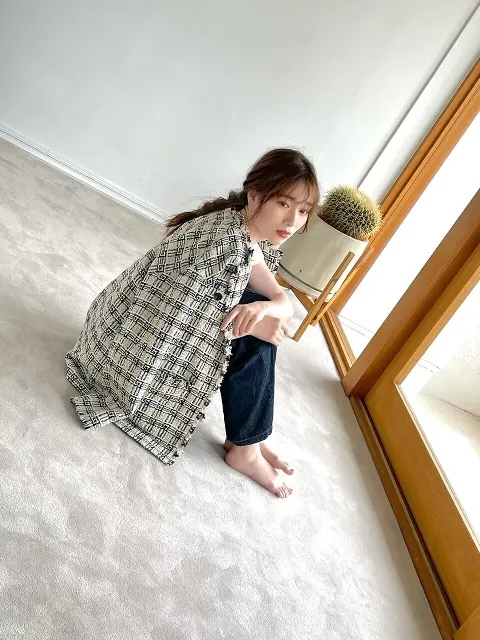 守屋 麗奈｜BAILA（2022-09-28）｜2枚目