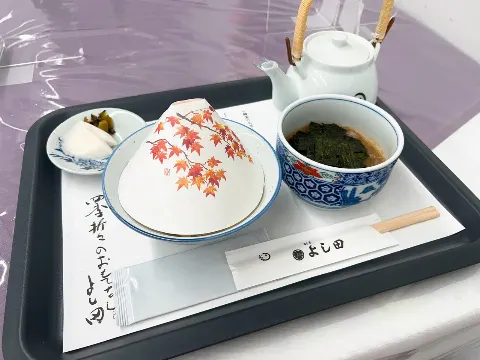 幸阪 茉里乃｜福岡🍓（2022-11-07）｜4枚目
