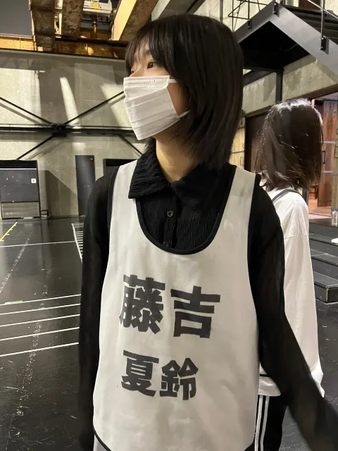 藤吉 夏鈴｜（2022-11-28）｜2枚目