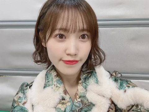 松田 里奈｜2023年🐰🌸（2023-01-01）｜3枚目
