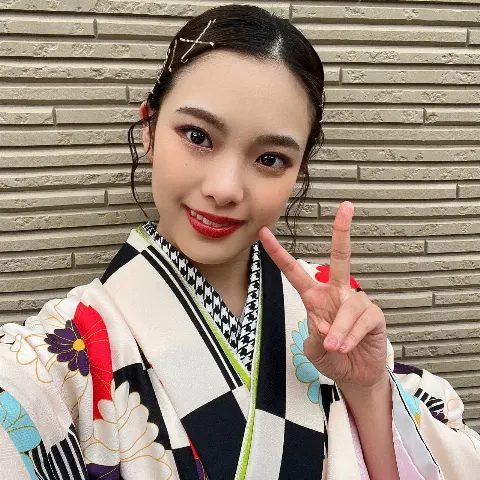 遠藤 光莉｜#68 👘📸✨（2023-01-02）｜3枚目