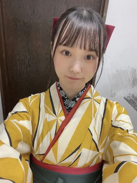 増本 綺良｜SHOWROOM🎂（2023-01-11）｜3枚目