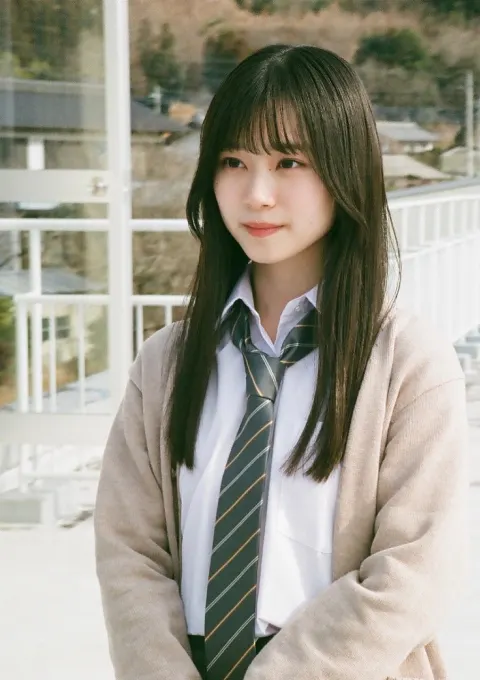 山下 瞳月｜みなさん はじめまして。山下瞳月です。（2023-03-17）｜2枚目