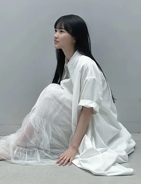 的野 美青｜櫻色（2023-04-04）｜2枚目