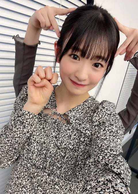 小島 凪紗｜泣いていた理由（2023-04-23）｜2枚目