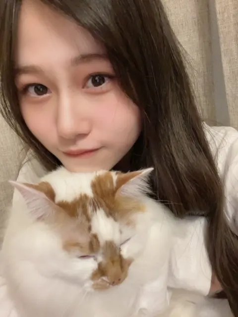 向井 純葉｜なんだか落ち着いた人になりたい気分^._.^（2023-05-30）｜2枚目