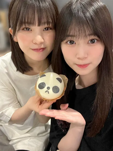 山下 瞳月｜あ…本読むの再開した…読み始めたはいいもののあれ…どんな話だっけで振り出しに戻って今3ページ目（2023-06-02）｜2枚目