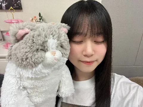 山下 瞳月｜何にも考えないって出来てるようで出来てないって言うか…いざ何…（2023-07-16）｜3枚目
