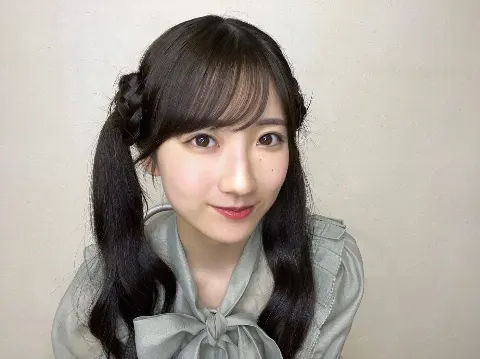小田倉 麗奈｜東京都出身19歳小田倉麗奈です。（2023-07-30）