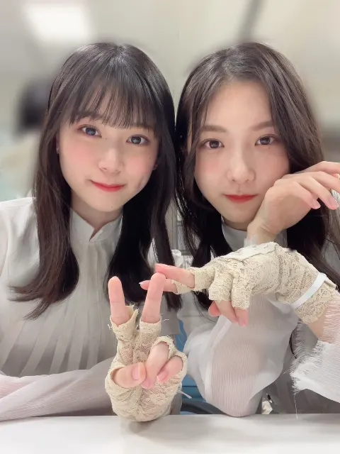 山下 瞳月｜こんばんは（2023-10-09）｜2枚目