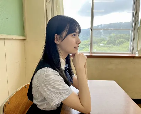石森 璃花｜「リカ、未完成」、24（2023-10-12）｜2枚目