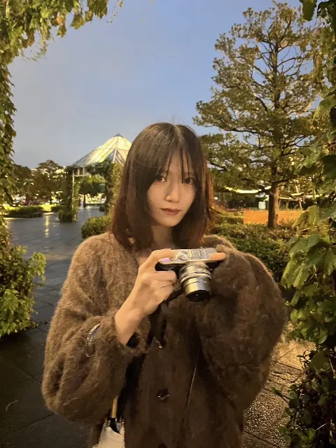 村山 美羽｜花柄の傘と（2023-10-17）｜3枚目