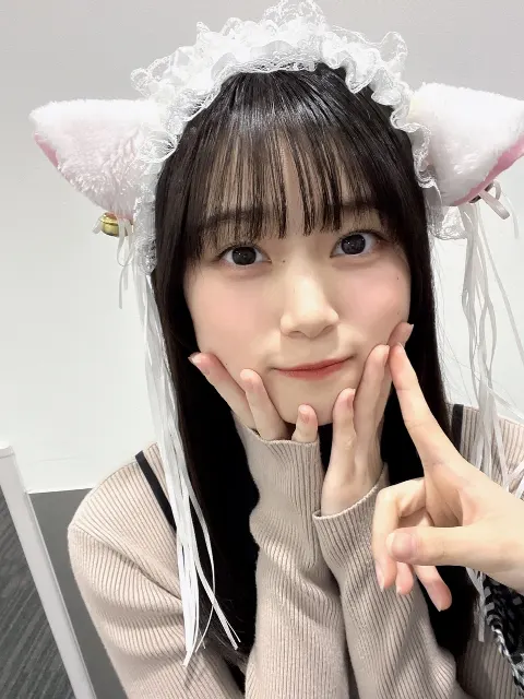 山下 瞳月｜こんばんは（2023-10-22）｜3枚目