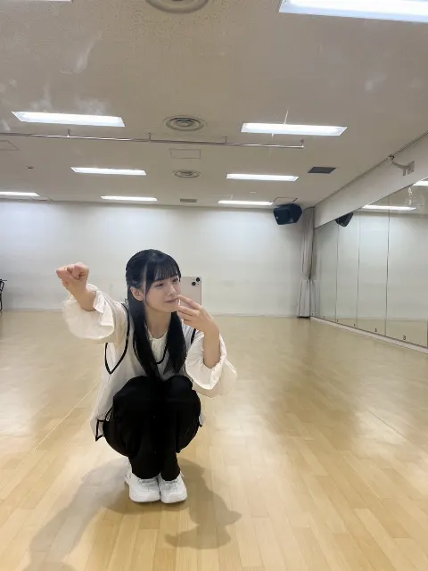 石森 璃花｜サンタさん、30（2023-10-28）｜3枚目