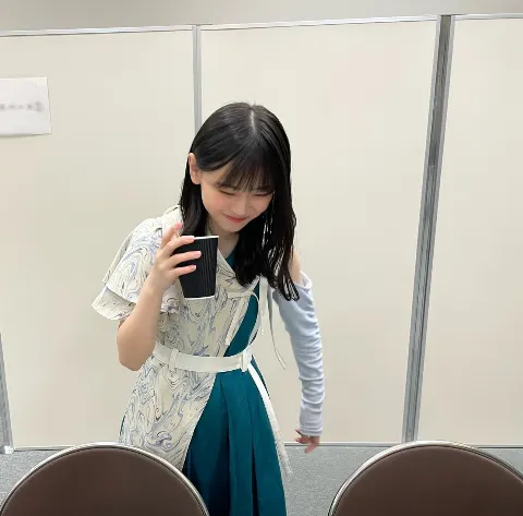 谷口 愛季｜31度目の愛季だよ〜〜🎅☺️🤭（2023-10-28）｜5枚目