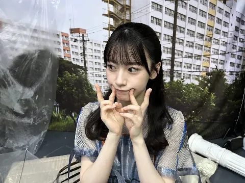 石森 璃花｜さつまいもの皮食べる派ですか？食べない派ですか？私は食べない…（2023-11-01）｜4枚目