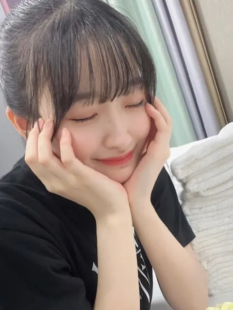 小島 凪紗｜新参者🐈🧶　　　 小島凪紗（2023-11-17）｜7枚目